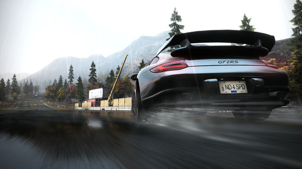 图片[4]-极品飞车14 热力追踪 PC/手机双端（Need for Speed Hot Pursuit）免安装中文版-梨子乐游戏